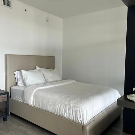 Luxury High Rise Apartment Miami Exterior photo