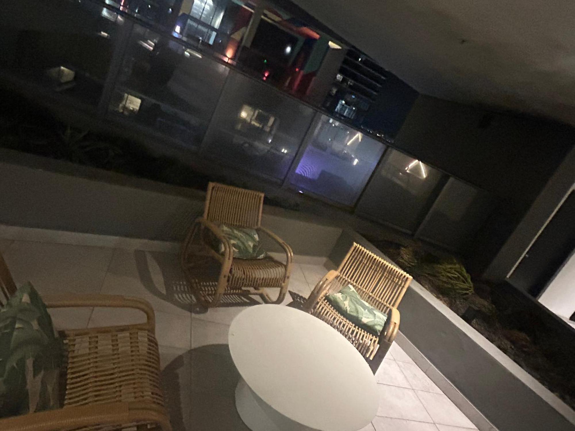 Luxury High Rise *