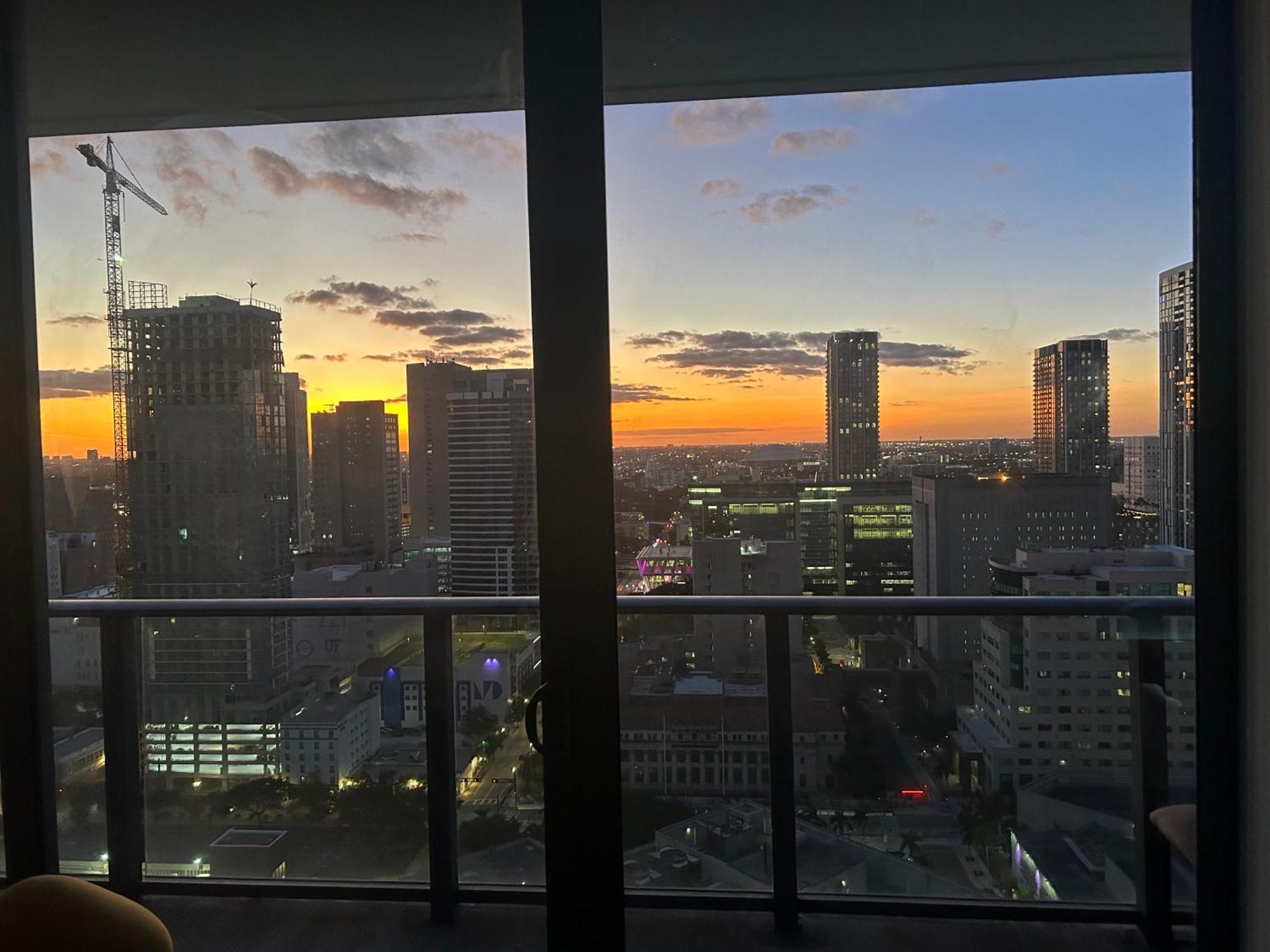Luxury High Rise Apartment Miami