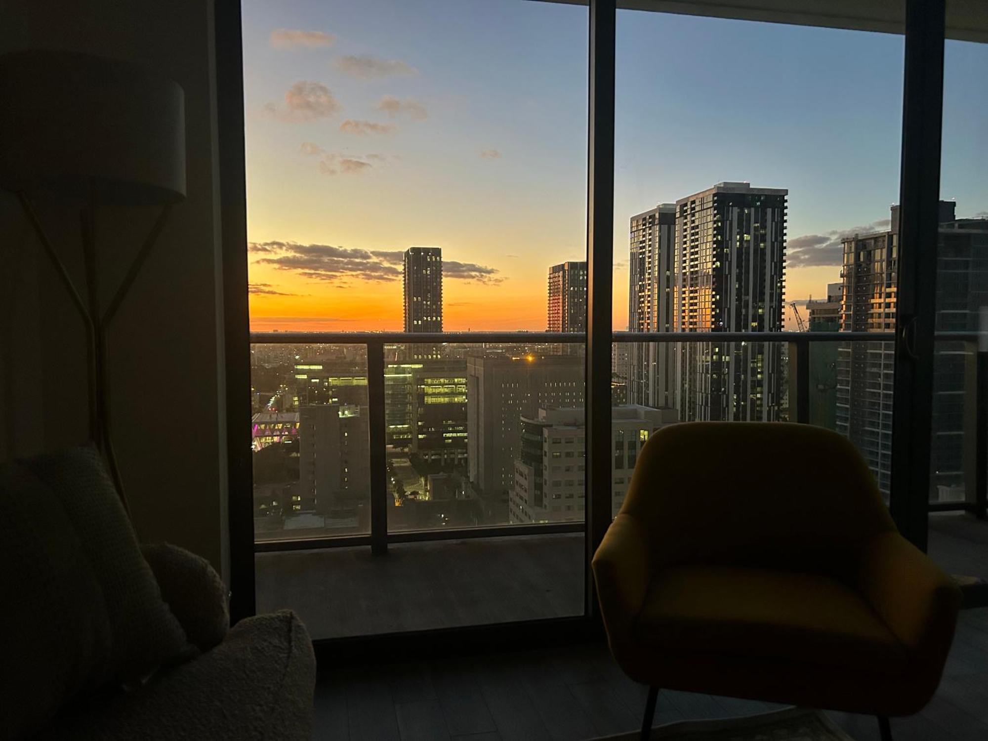 Luxury High Rise *